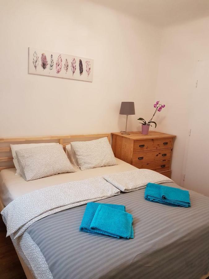 Excellent 2 Bed Apartment 12 Mins From Center Wenen Buitenkant foto